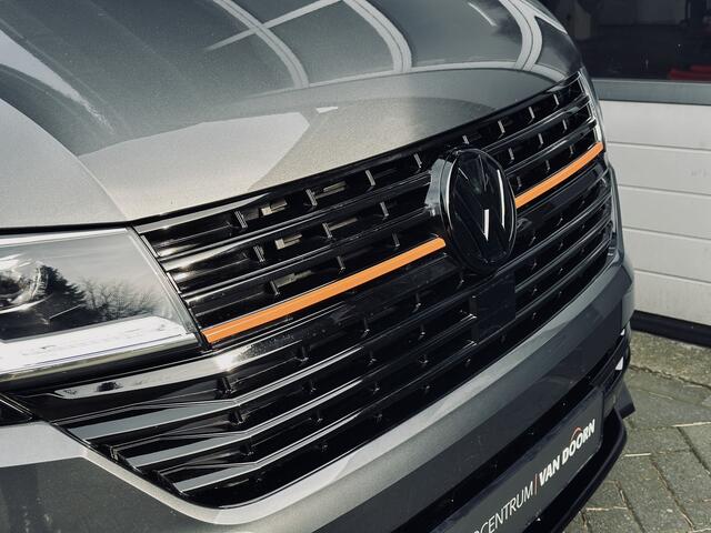 Volkswagen TRANSPORTER 2.0 TDI 150pk | DSG | Lang | DEMO | Black Edition | LED | Standkachel | Adapt. Cruise | Trekhaak | Camera | Ex BTW