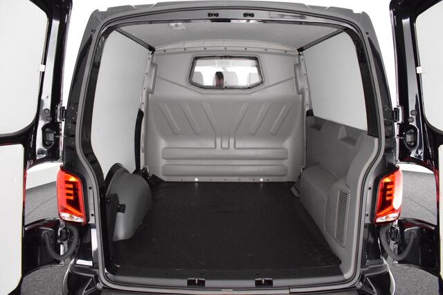 Volkswagen TRANSPORTER 2.0 TDI 150pk DSG L2H1 30 DC Comfortline Trekhaak Camera Standkachel Led
