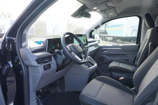 Volkswagen TRANSPORTER 2.0 TDI L1H1 28 Bulli 2.0 TDI L1H1 28 Bulli 150 pk Aut., Climatronic, Alarm, Navigatie, LED verlichting