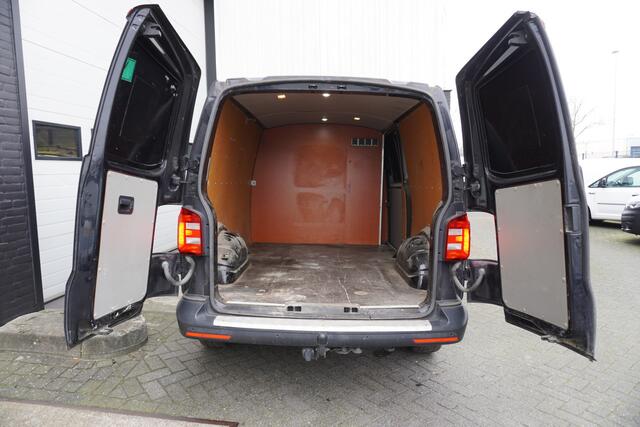 Volkswagen TRANSPORTER 2.0 TDI 204PK L2 EURO 6 - Airco - Navi - Cruise - ¤16.900,- Excl.