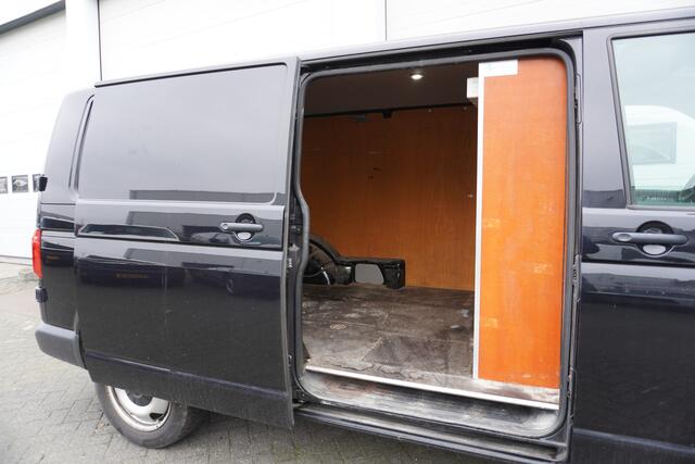 Volkswagen TRANSPORTER 2.0 TDI 204PK L2 EURO 6 - Airco - Navi - Cruise - ¤16.900,- Excl.
