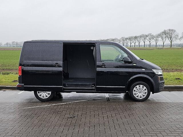Volkswagen TRANSPORTER 2.0 TDI L1H1 150Pk LED Automaat Euro6 1e Eigenaar Oh-historie!