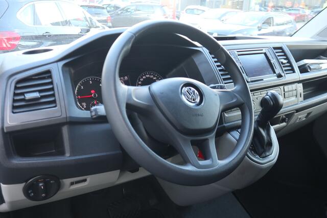 Volkswagen TRANSPORTER 2.0 TDI L2H1 Comfortline | Navigatie | 200 PK | Automaat | APK 25-10-2025 |
