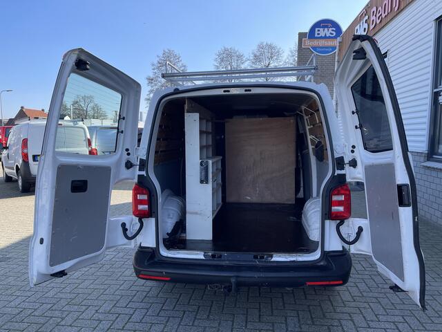 Volkswagen TRANSPORTER 2.0 TDI L2H1 Trendline / vaste prijs rijklaar ¤ 12.950 ex btw / bpm vrij / airco / imperial / trekhaak / euro 6 / sidebars !