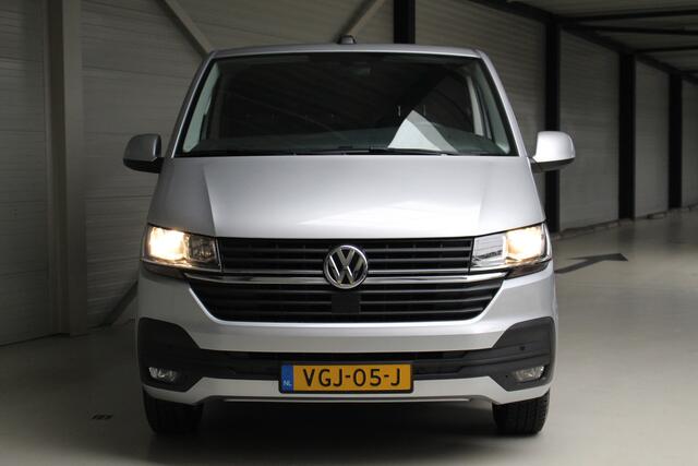 Volkswagen TRANSPORTER 2.0 TDI L1H1 28 Highline Navigatie | Stoelverwarming | Bijrijdersbank | Camera excl. btw/bpm
