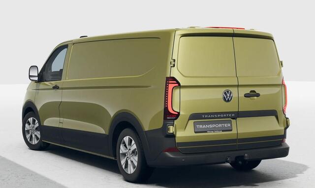 Volkswagen TRANSPORTER 2.0 TDI 150pk Automaat L2H1 PanAmericana | BPM-vrij | Trekhaak | Achterdeuren | Camera | Cruise control |