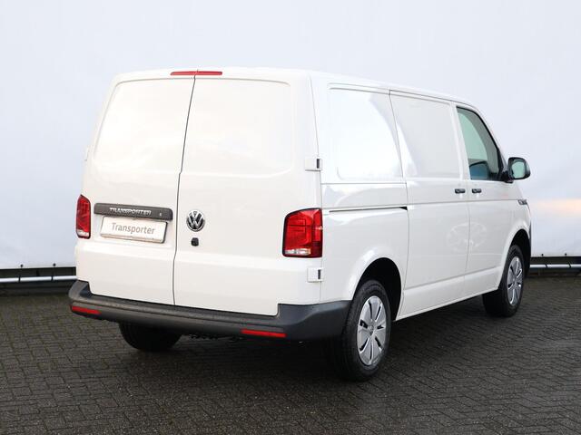Volkswagen TRANSPORTER 2.0 TDI 110PK L1H1 | Airco | Cruise | Navigatie via app-connect | Achteruitrijcamera | Bijrijdersbank | Verlengde Fabrieksgarantie t/m 06-2029 of 100.000km