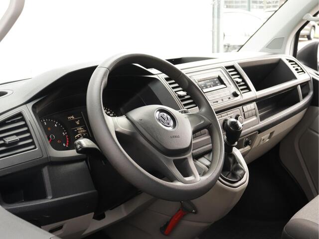 Volkswagen TRANSPORTER 2.0 TDI L2H1 Comfortline | 6 zitplaatsen | Cruise control | Airco | Trekhaak |