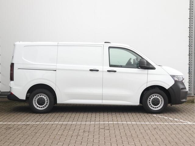 Volkswagen TRANSPORTER 2.0 TDI L1H1 28 | BPM-vrij | Achterdeuren | Cruise control | Parkeersensoren | App-connect | Airco |