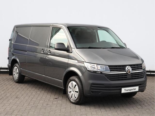Volkswagen TRANSPORTER 2.0 TDI 150PK L2H1 30 Trendline | Airco | Cruise | Bluetooth | Bijrijdersbank | Deuren met ruit | Betimmering |