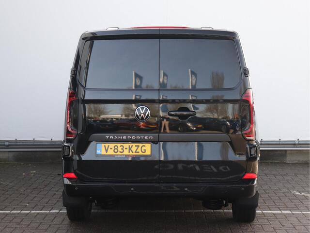 Volkswagen TRANSPORTER 2.0 TDI L2H1 30 Bulli | BPM-vrij | ACC | Navi | PDC | Camera | Clima | Stoelverw. |
