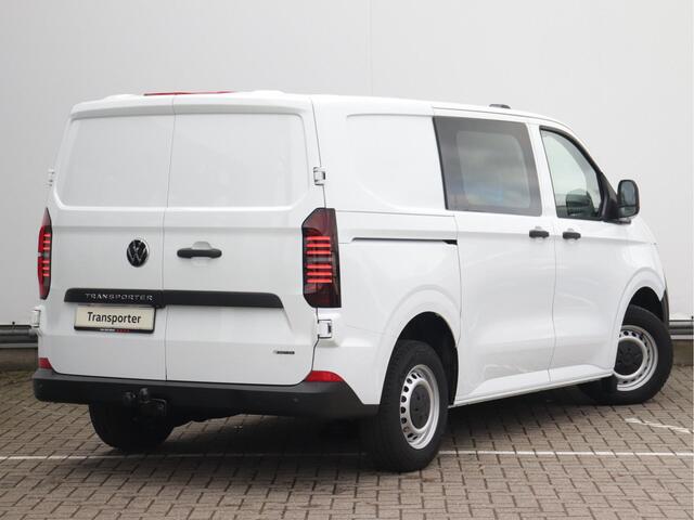 Volkswagen TRANSPORTER 2.0 TDI L1H1 28 4MOTION | BPM-vrij | 150pk automaat | Trekhaak (2750kg trekgewicht) | Camera | Cruise control |