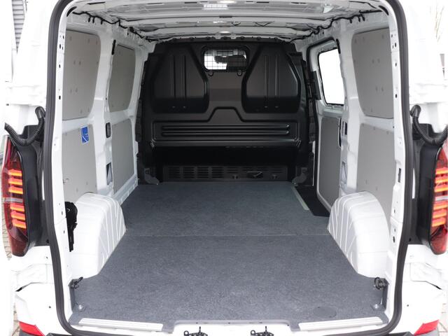 Volkswagen TRANSPORTER 2.0 TDI L1H1 28 4MOTION | BPM-vrij | 150pk automaat | Trekhaak (2750kg trekgewicht) | Camera | Cruise control |