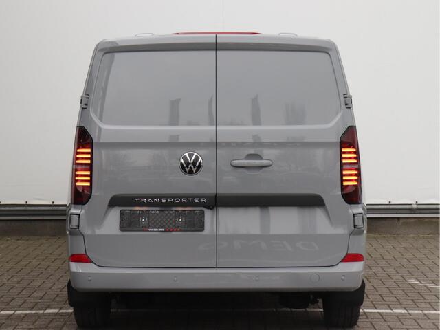 Volkswagen TRANSPORTER 2.0 TDI 150pk Automaat L2H1 | BPM-vrij | Achterdeuren | Camera | Cruise control |