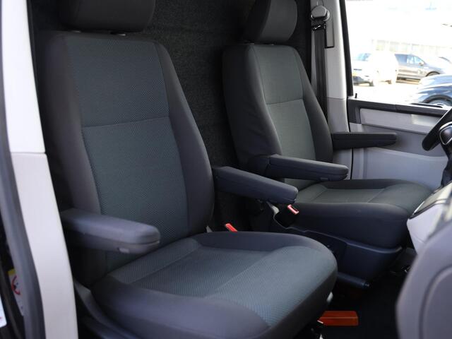 Volkswagen TRANSPORTER 2.0 TDI 150PK DSG L2H1 Highline | Airco | Cruise control | PDC | Betimmering | 2 Stoelen | Alarm | 16" LMV |
