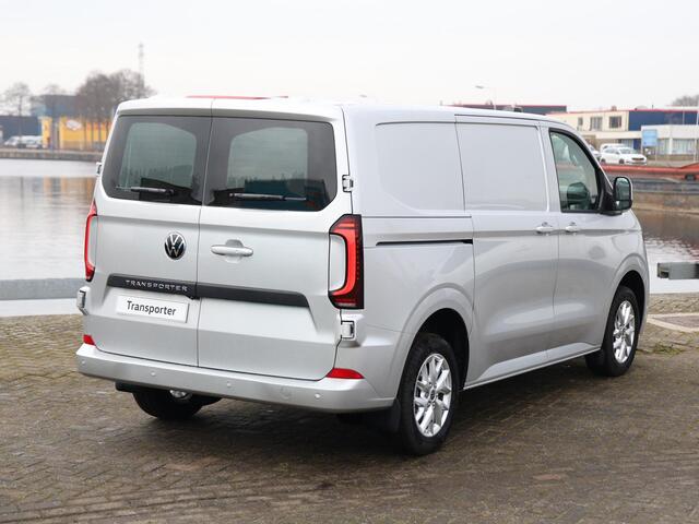 Volkswagen TRANSPORTER 2.0 TDI 170PK Automaat L1H1 Bulli | BPM vrij | Climatronic | ACC | PDC | Navigatie | Stoelverwarming | 2 stoelen | Camera |