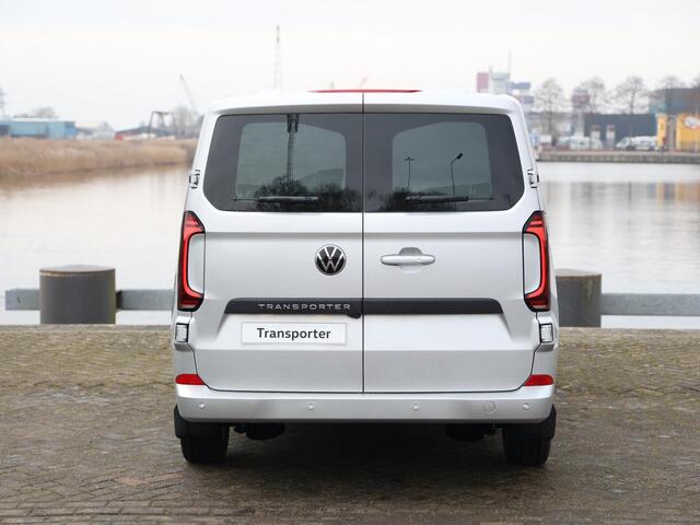 Volkswagen TRANSPORTER 2.0 TDI 170PK Automaat L1H1 Bulli | BPM vrij | Climatronic | ACC | PDC | Navigatie | Stoelverwarming | 2 stoelen | Camera |