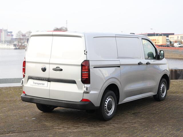 Volkswagen TRANSPORTER 2.0 TDI 150PK L1H1 Life | BPM vrij | Climatronic | Cruise control | PDC | Navi via app-connect | 2 stoelen | Camera |