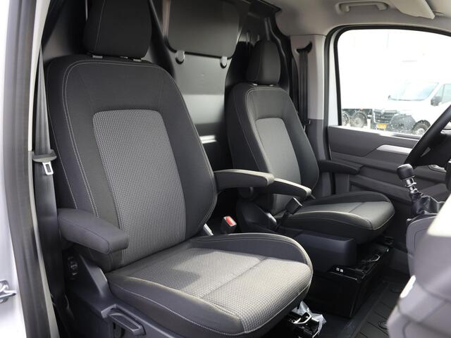 Volkswagen TRANSPORTER 2.0 TDI 150PK L1H1 Life | BPM vrij | Climatronic | Cruise control | PDC | Navi via app-connect | 2 stoelen | Camera |