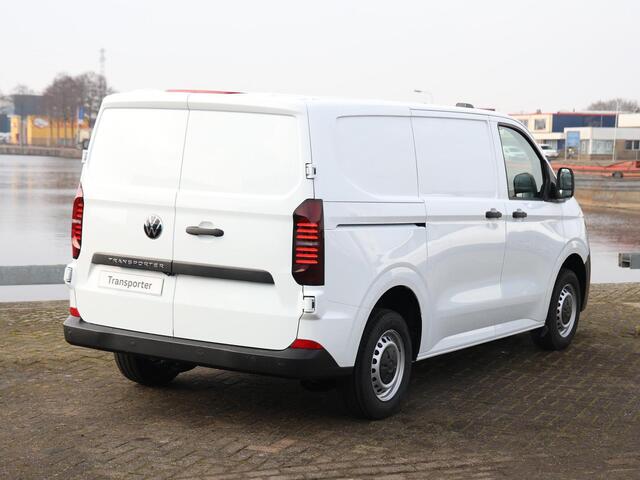 Volkswagen TRANSPORTER 2.0 TDI 110PK L1H1 Life | BPM vrij | Climatronic | Cruise control | PDC | Navi via app-connect | 2 stoelen | Camera |