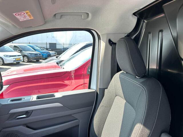Volkswagen TRANSPORTER Bedrijfswagens Life 2.0 TDI EU6 110 kW 150 pk 6 versn. hand | BPM vrij | Achterdeuren zonder ruit | Bestuurdersassistentiepakket plus | Multifunctioneel kunstlederen stuurwiel |