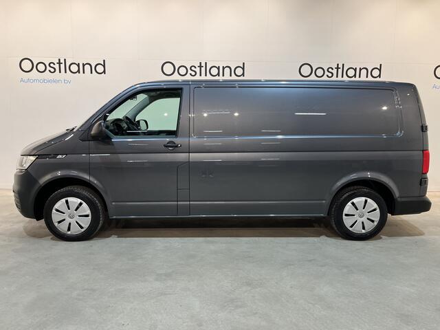Volkswagen TRANSPORTER 2.0 TDI L2H1 Servicebus / Aluca Inrichting / Euro 6 / 220V. / Airco / Cruise Control / Trekhaak / CarPlay / PDC / 3-Zits / 51.100 KM !!