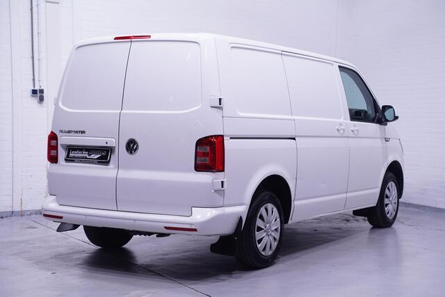 Volkswagen TRANSPORTER 2.0 TDI 150 pk DSG Aut. L1H1 Navi, Deuren Achter PDC V+A, Bumpers in Kleur, Cruise Control, 3-Zits