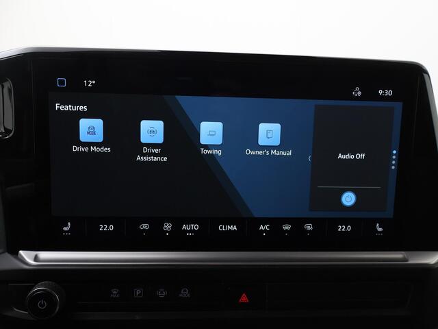 Volkswagen TRANSPORTER 2.0 TDI L2H1 30 Bulli Intro L2 Dubbele Cabine Luxe 5-Zitter | BPM Vrij | 170pk | Automaat | IQ-LED | Comfortstoelen | Navigatie Apple Carplay/Android Auto DAB+ MF-Stuur | Cruise Control Adaptief | Climatronic Airco | Parkeersensoren V+A + Achteruitrijcame