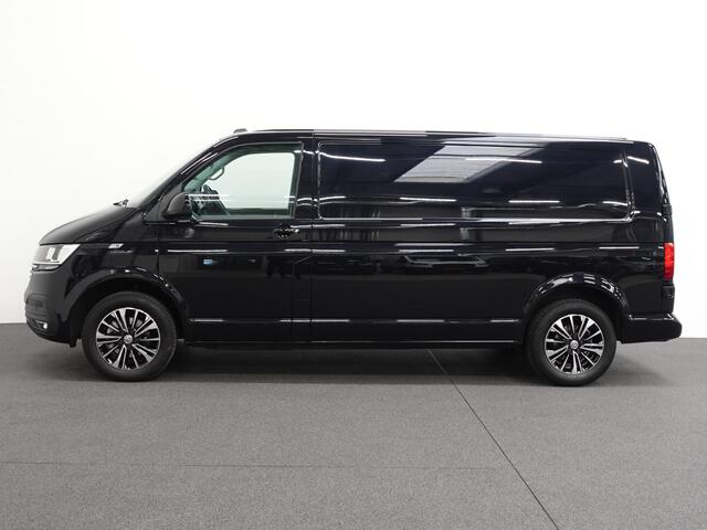 Volkswagen TRANSPORTER 2.0 150PK L2H1 Highline Automaat Airco Navi Parkeersensoren Camera Trekhaak Carplay