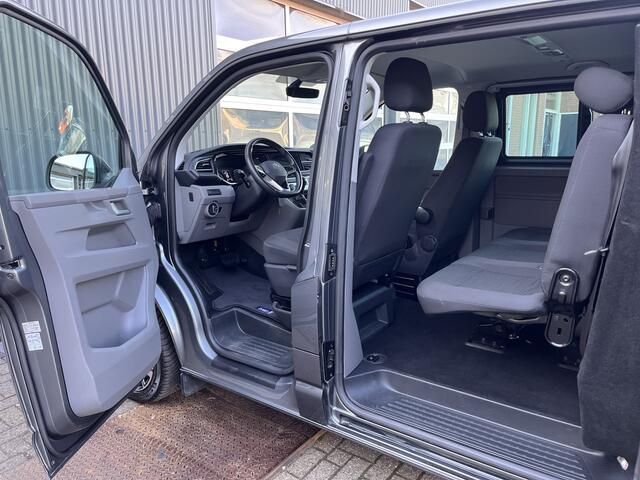 Volkswagen TRANSPORTER 2.0 TDI L1H1 DC 4Motion Dubbele schuifdeur Airco Cruise controle 4x4 Trekhaak 2500kg Applecarplay Parkeerhulp voor en achter Camera Led