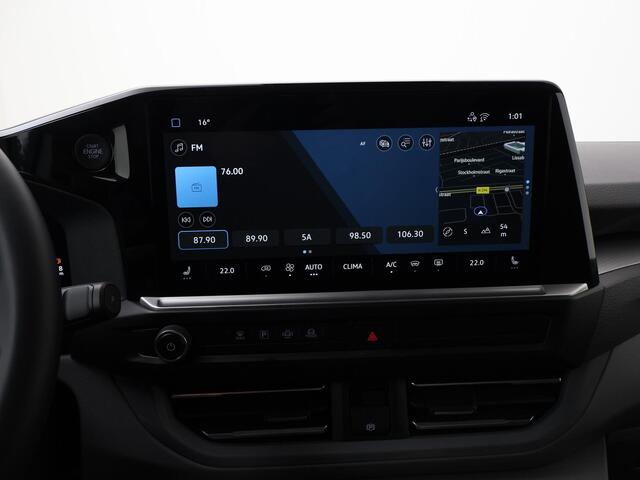 Volkswagen TRANSPORTER 2.0 TDI L2H1 30 Bulli 170pk | Automaat 8-Traps | IQ-LED Adaptief | Comfortstoelen 2x | Navigatie Apple Carplay/Android Auto DAB+ MF-Stuurwiel | Cruisecontrol Adaptief | Climatronic Airco | Parkeersensoren V+A + Achteruitrijcamera | LM 17"