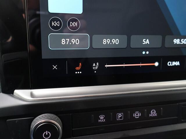 Volkswagen TRANSPORTER 2.0 TDI L2H1 30 Bulli 170pk | Automaat 8-Traps | IQ-LED Adaptief | Comfortstoelen 2x | Navigatie Apple Carplay/Android Auto DAB+ MF-Stuurwiel | Cruisecontrol Adaptief | Climatronic Airco | Parkeersensoren V+A + Achteruitrijcamera | LM 17"