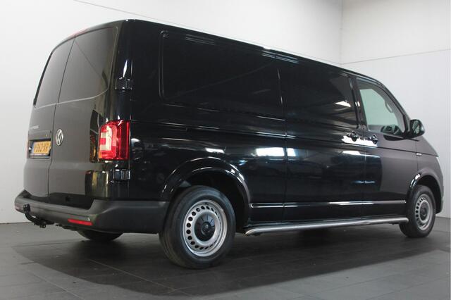 Volkswagen TRANSPORTER 2.0 TDI L2H1 Highline - Automaat - 3 pers. - Carplay / Navi / Trekhaak