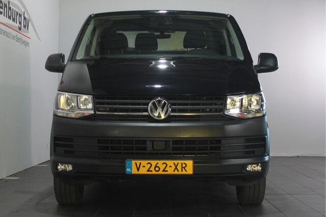 Volkswagen TRANSPORTER 2.0 TDI L2H1 Highline - Automaat - 3 pers. - Carplay / Navi / Trekhaak
