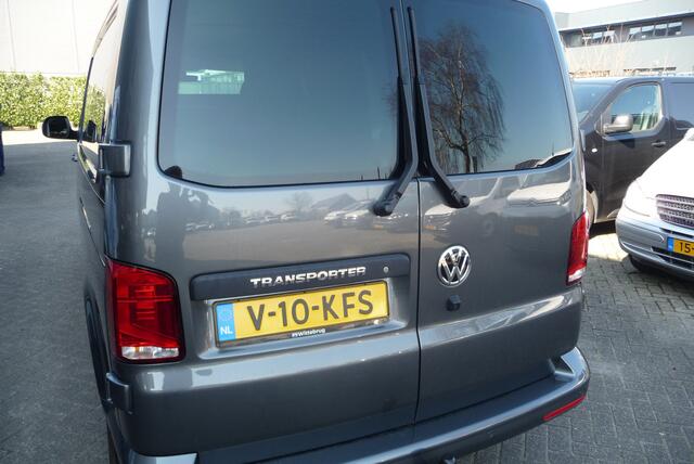 Volkswagen TRANSPORTER 2.0 TDI L2H1 30 Highline Autm. BPM Voordeel 12-2024