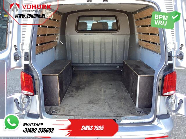 Volkswagen TRANSPORTER T6.1 2.0 TDI L2 DC Dubbel Cabine BPM VRIJ! 6 Pers./ NL Auto/ CarPlay/ Navi/ Cruise/ PDC/ Trekhaak