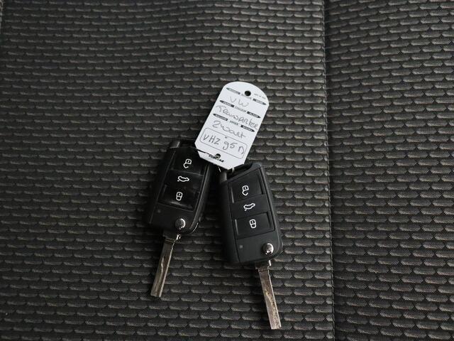 Volkswagen TRANSPORTER 2.0TDI Lang | Navigatie | Airco | Betimmering | Cruise