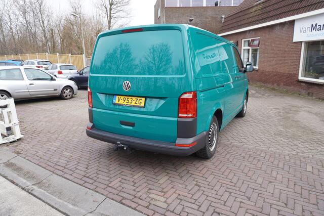 Volkswagen TRANSPORTER 2.0 TDI L1H1 Comfortline TREKHAAK CARPLAY NAVI CAMERA KASTEN