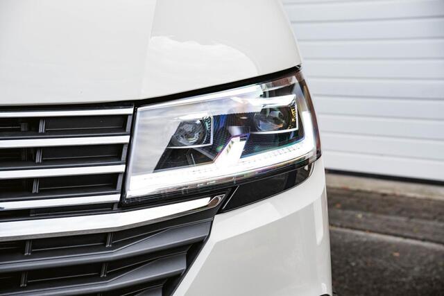 Volkswagen TRANSPORTER T6.1 150 PK DSG 6-PERSOONS DC L2H1 Caravelle ACC| LED | NAVI | A-DEUREN | CLIMATRONIC