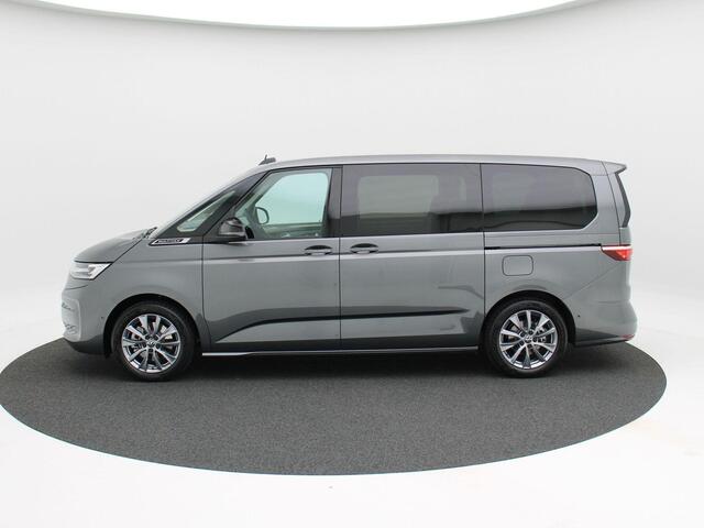 Volkswagen TRANSPORTER Bulli Edition L2 1.5 eHybrid EU6 180 kW (245pk) 31 Volkswagen Multivan Bulli Edition L2 1.5 eHybrid EU6 180 kW (245pk) 31 | 700122 | Vis-a-vis stoelopstelling met 7 zitplaatsen | Elec. achterklep } elec trekhaak |