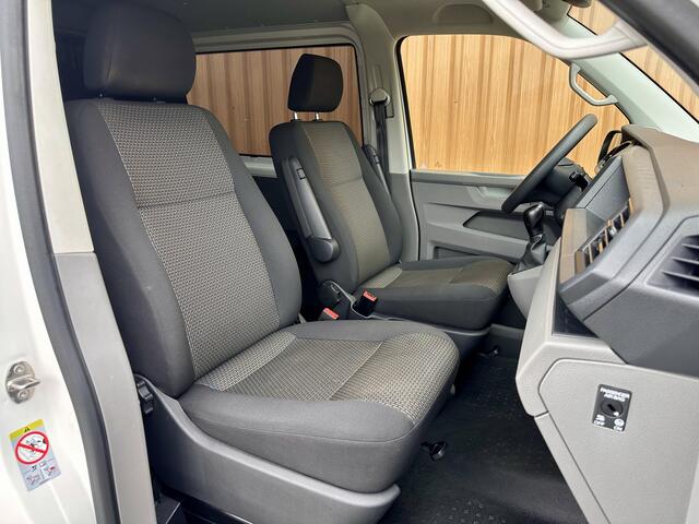 Volkswagen TRANSPORTER 2.0 TDI L2H1 30 DC Highline | Marge | BPM Vrij !! | Apple Carplay | Dubbel Cabine | Achteruitrijcamera | DAB | Bluetooth | Airconditioning | Navigatie |