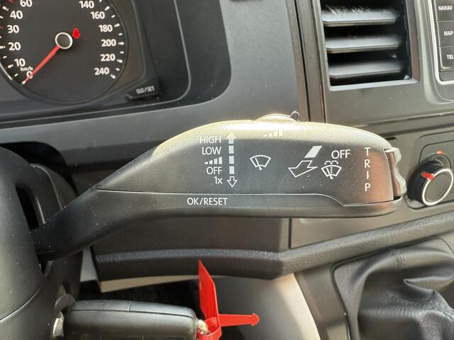 Volkswagen TRANSPORTER 2.0 TDI L2H1