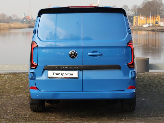 Volkswagen TRANSPORTER 2.0 TDI 170PK Automaat L2H1 Bulli | Sidebars | Betimmering | 19" LM-velgen | Stoelverwarming | Side Asssist | Lane Assist |
