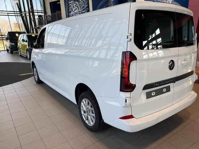 Volkswagen TRANSPORTER Bedrijfswagens Bulli L2 2.0 TDI 170 pk 125 kW pk 8 versn. Auto | BPM vrij | Achterdeuren met ruit | Trekhaakvoorbereiding | Exterieurpakket met bumpers, grille, spiegels en handgrepen in carrosseriekleur | Diefstalalarmsysteem met interieurbeveiliging, no