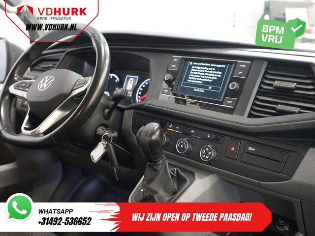 Volkswagen TRANSPORTER 2.0 TDI 150 pk DSG Aut. L2 DC Dubbel Cabine BPM VRIJ! LED/ Adapt.Cruise/ Standkachel/ Stoelverw./ Carplay/ Camera/ PDC/ LMV/ Trekhaak/ Airco