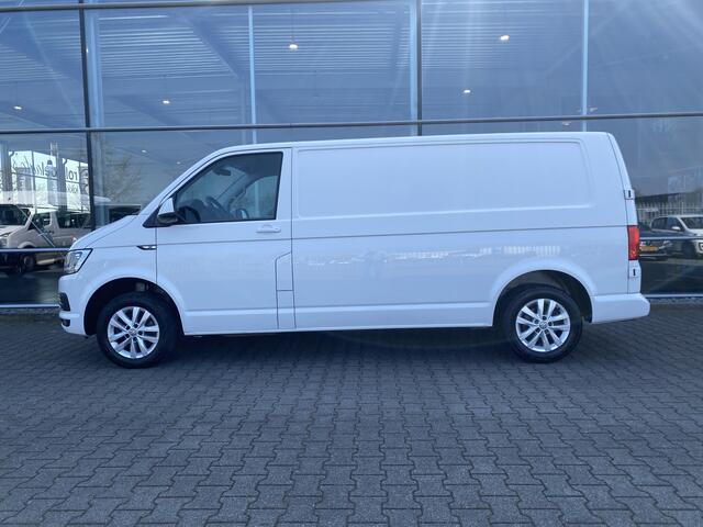 Volkswagen TRANSPORTER T6 2.0 TDI L2H1 Comfortline Plus 150 PK (Mooie complete VW Transporter T6 met automaat!)