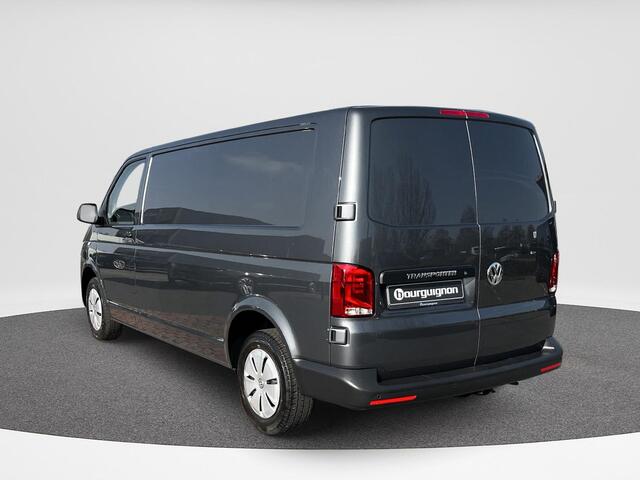 Volkswagen TRANSPORTER 2.0 TDI 150Pk L2H1 | Stoelverwarming | Airco | PDC | Bluetooth |
