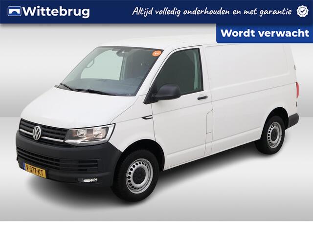 Volkswagen TRANSPORTER 2.0 TDI L1H1 Comfortline 102 pk / Navigatie / PDC