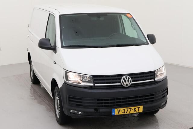 Volkswagen TRANSPORTER 2.0 TDI L1H1 Comfortline 102 pk / Navigatie / PDC