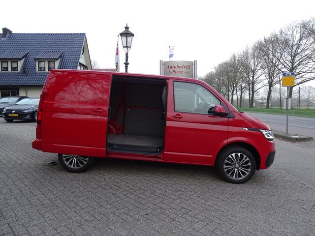 Volkswagen TRANSPORTER 2.0 TDI L1H1 Highl.NAVI DAB Bpm VRIJ 1e eig